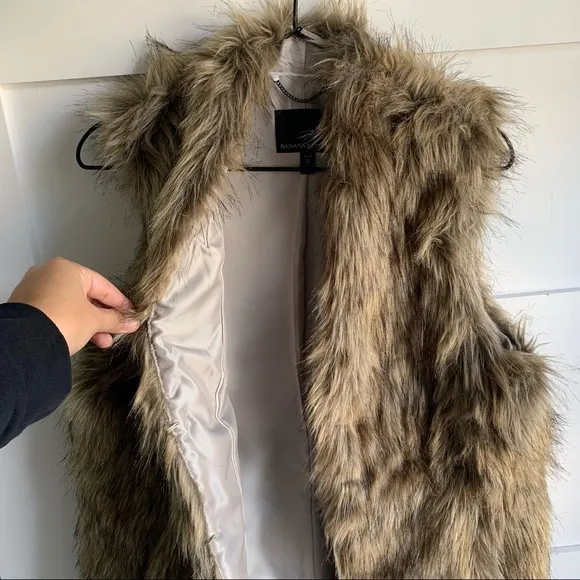 BANANA REPUBLIC | EUC Brown Faux Fur Lined Vest with Pockets Small
