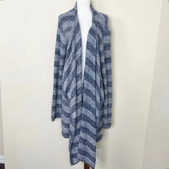 Barefoot Dreams Cozychic Lite Calypso Wrap Striped Blue