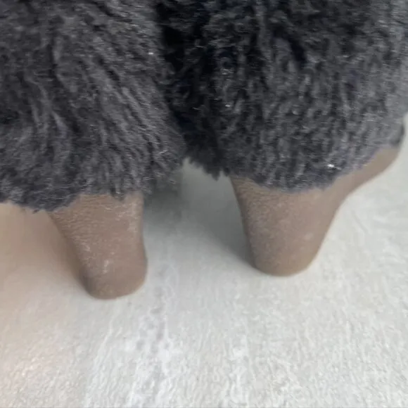 BARETRAPS ARRIVE BOOTS WITH FAUX FUR SZ 7M