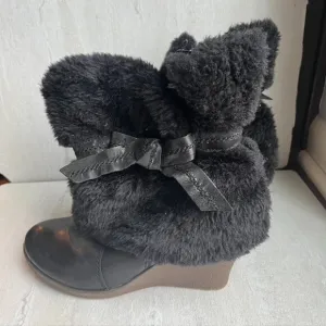 BARETRAPS ARRIVE BOOTS WITH FAUX FUR SZ 7M