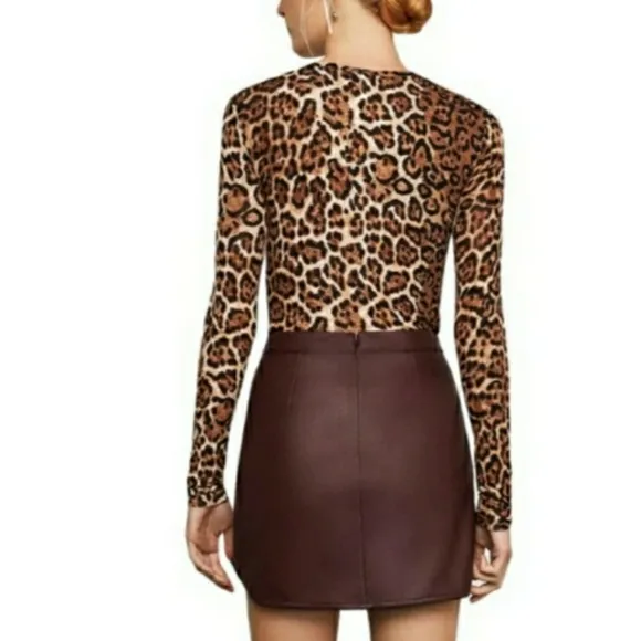 BCBGMAXAZRIA Bordeaux Burgundy Skirt With Front Pockets and Zippers 2 XSmall NWT