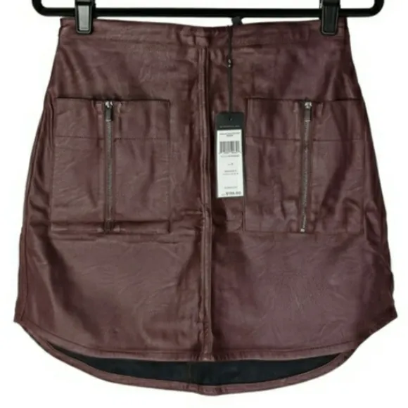 BCBGMAXAZRIA Bordeaux Burgundy Skirt With Front Pockets and Zippers XSmall NWT