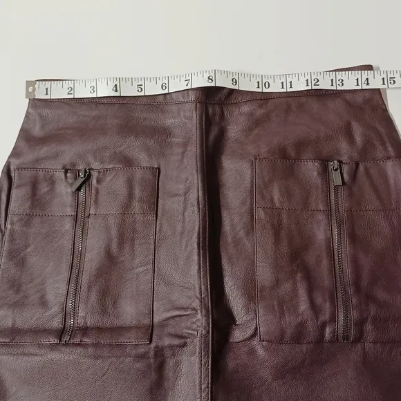 BCBGMAXAZRIA Bordeaux Burgundy Skirt With Front Pockets and Zippers XSmall NWT