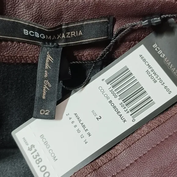 BCBGMAXAZRIA Bordeaux Burgundy Skirt With Front Pockets and Zippers XSmall NWT