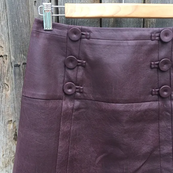 BCBGMaxAzria Vintage Y2K Faux Leather Midi Skirt Burgundy 4
