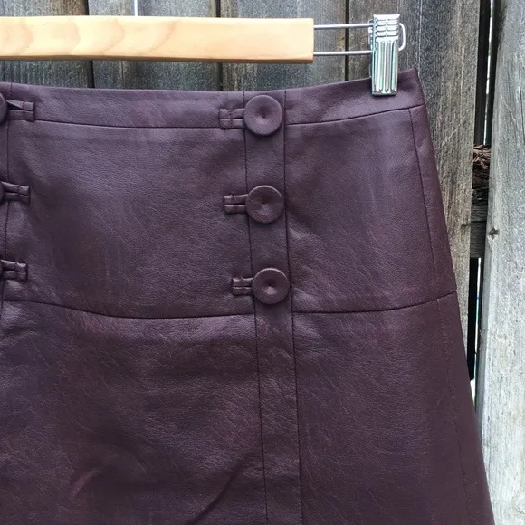 BCBGMaxAzria Vintage Y2K Faux Leather Midi Skirt Burgundy 4
