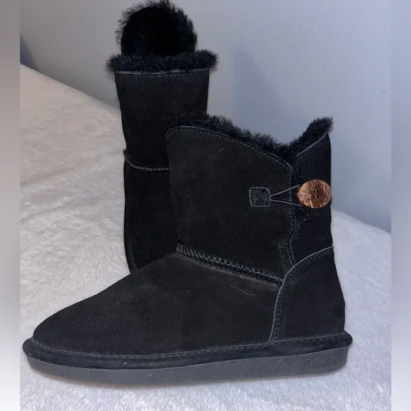 BEAR PAW 6.5 WOMENS BOOTS