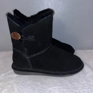 BEAR PAW 6.5 WOMENS BOOTS