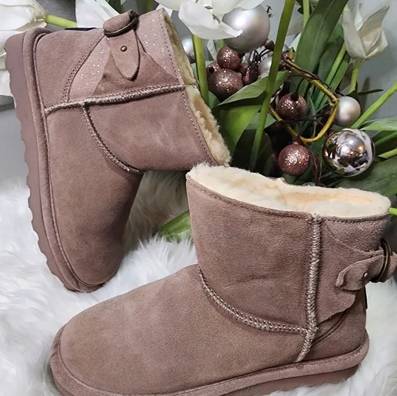 Bearpaw Betty Women's Suede Winter Boots size9 new