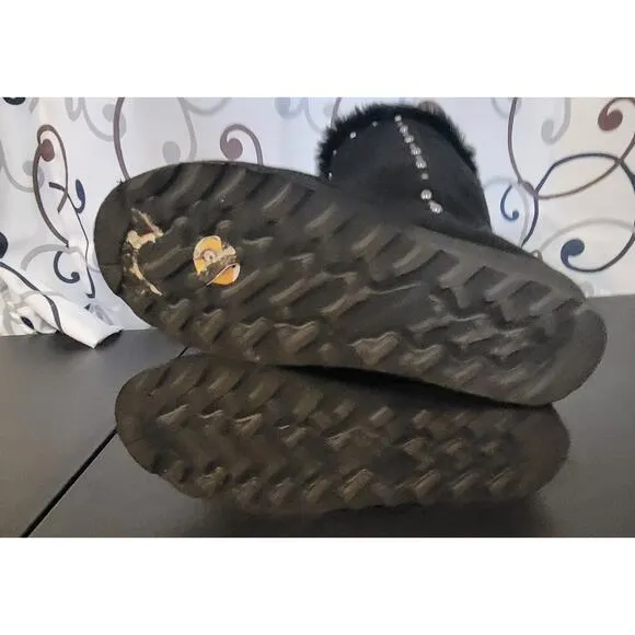 Bearpaw Dorothy Black size 9 faux fur trim studded boots