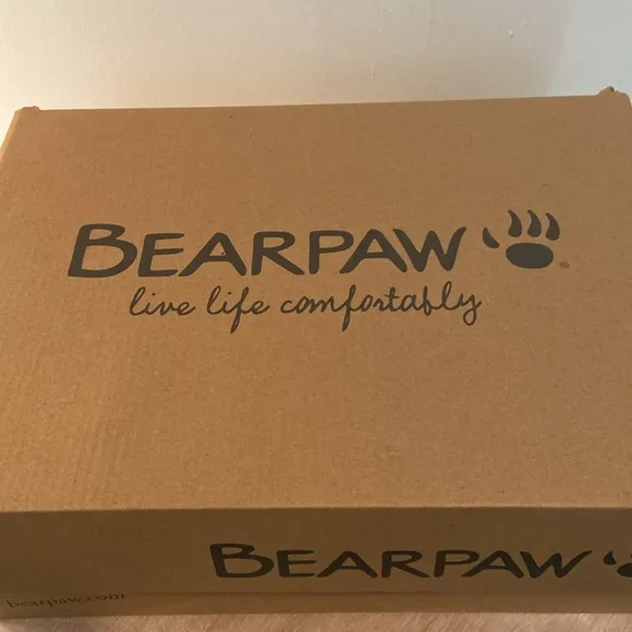 BearPaw New Pull On Suede Boots Libby Pom Pom Sheepskin Black Size 9M