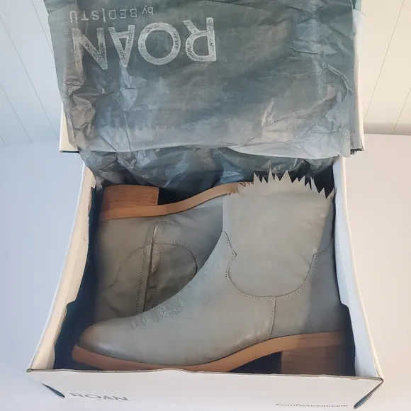 Bed Stu Roan Diabolical Ankle Boots Leather Alkaline Gray Sz 7 Western