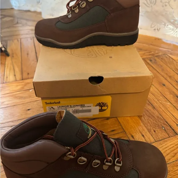 Beef &amp; Broccoli Timberland Brown and Green Boots