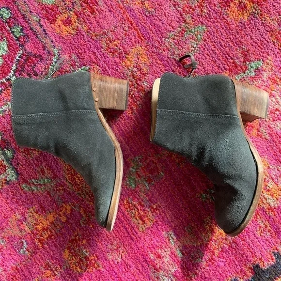 Beek Women's Grey Leather Eaglet Ankle Block Stacked Heels Boots Booties Size 9