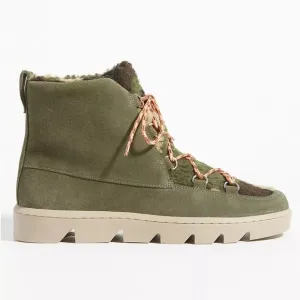 Bernardo Denali Cozy Lace-up Boots