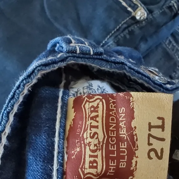 BIG STAR &quot;Remi&quot; low-rise bootcut jeans medium wash The Buckle sz 27L tall