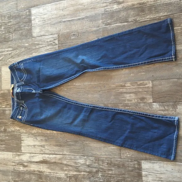 BIG STAR &quot;Remi&quot; low-rise bootcut jeans medium wash The Buckle sz 27L tall