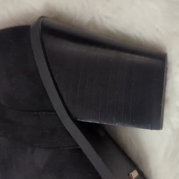 BILLINI Celara Studed Faux Suede Boot ~ NWOT