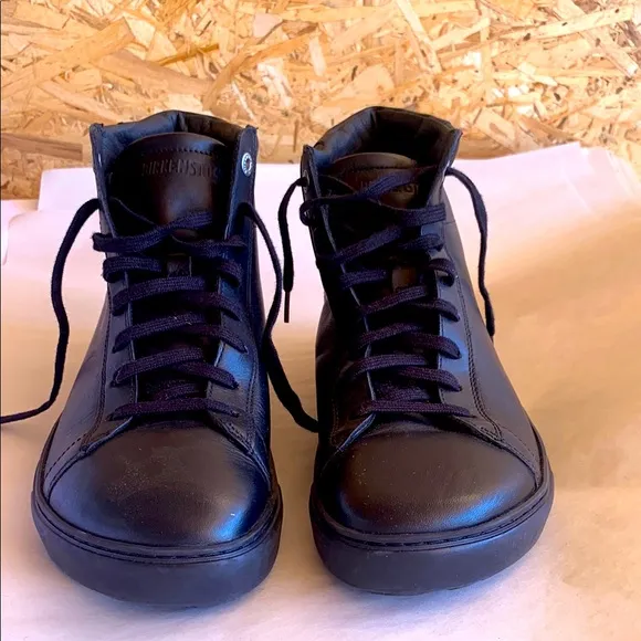 BIRKENSTOCK BEND MID NATURAL LEATHER Boots in Black Size 7-7.5  (40)