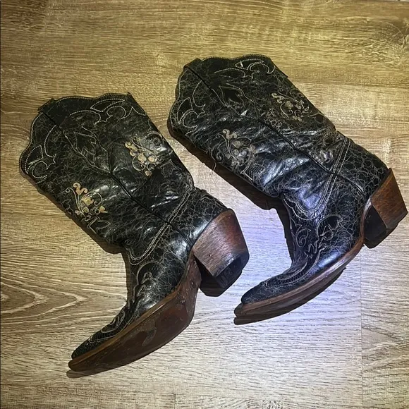 Black Embroidered Cowboy Boots