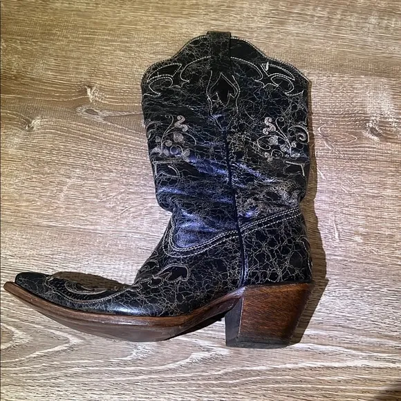 Black Embroidered Cowboy Boots