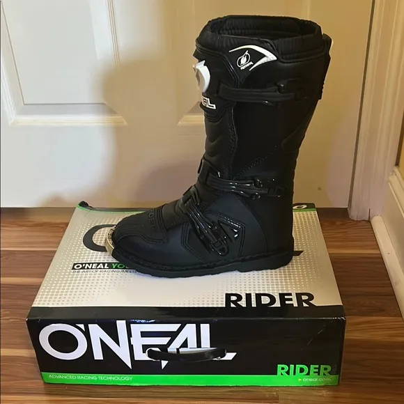 Black High-Top Textured Boots