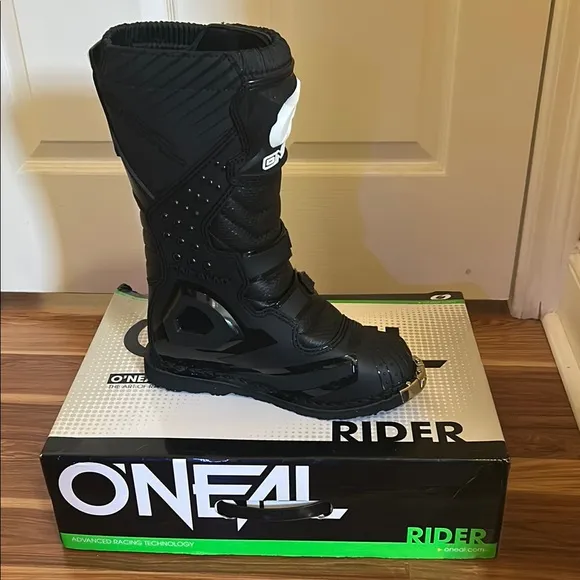 Black High-Top Textured Boots