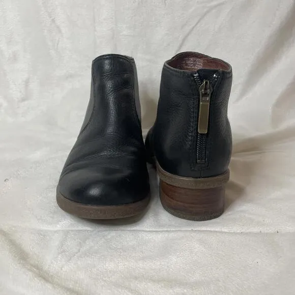 Black Leather Dansko Ankle Boots