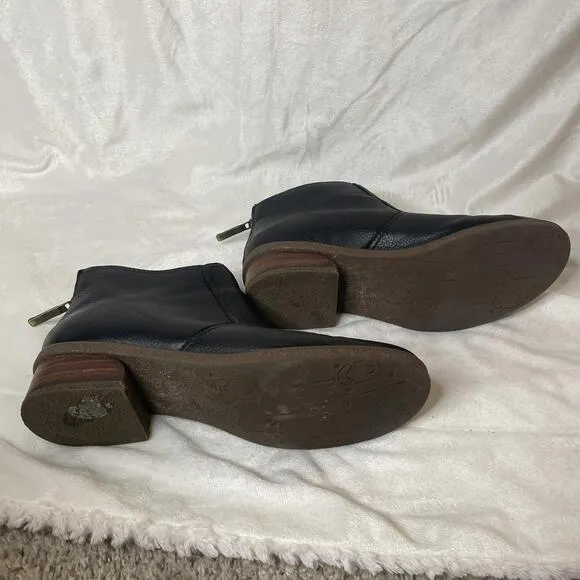 Black Leather Dansko Ankle Boots