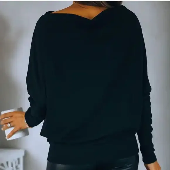 Black off shoulder women knit loose tops