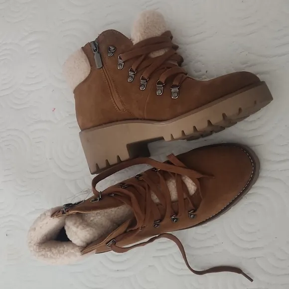 Blondo boots women size 8M