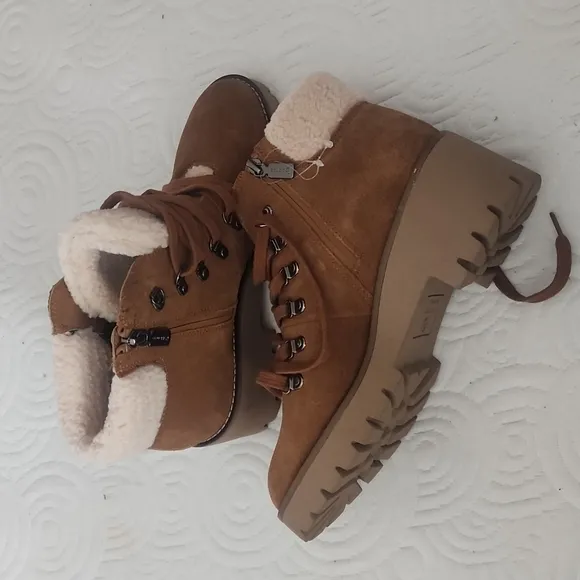 Blondo boots women size 8M