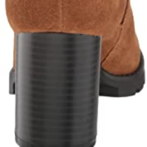 BLONDO WATERPROOF ANKLE BOOTS SIZE 8.5