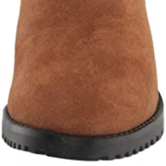 BLONDO WATERPROOF ANKLE BOOTS SIZE 8.5