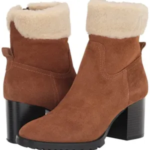 BLONDO WATERPROOF ANKLE BOOTS SIZE 8.5