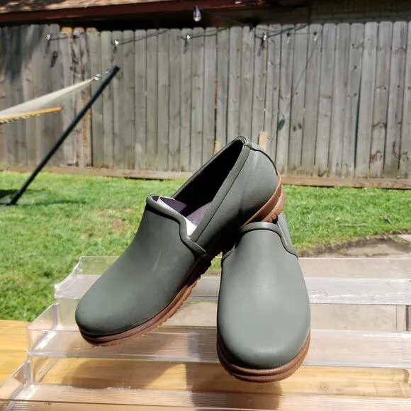 BOGS WATERPROOF ARMY GREEN SWEET PEA SLIPPERS SAGE SIZE 38