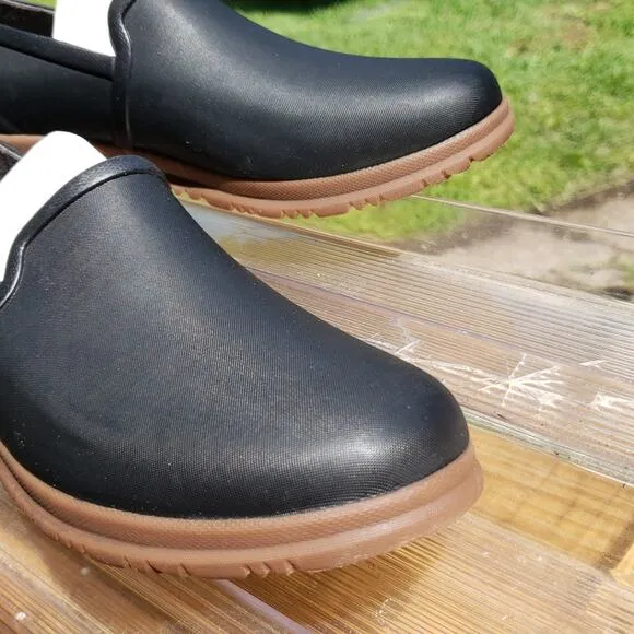 BOGS WATERPROOF SWEET PEA SLIPPERS SIZE 38 BLACK NOIR