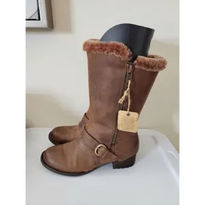 Born Goji boots 9.5M NWOB