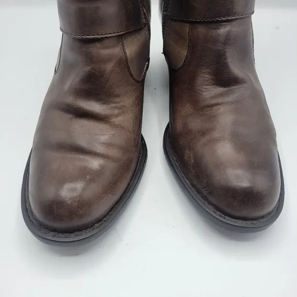 Born leather upper boots size 7M