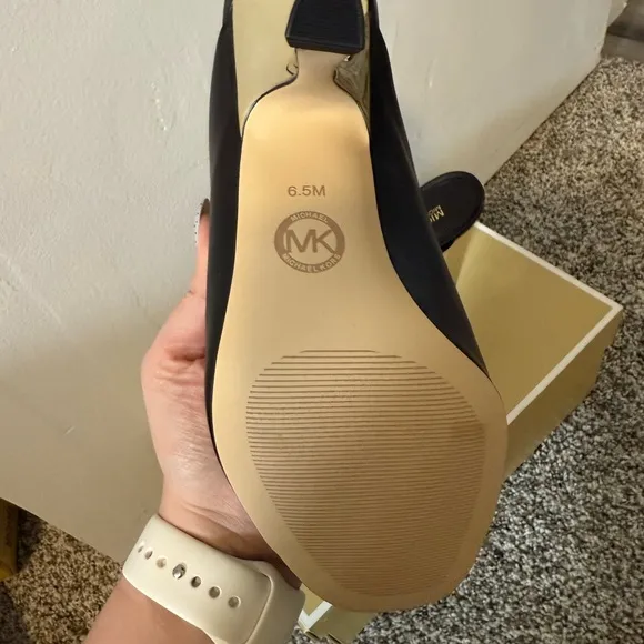 Brand NEW Michael Kors Black and Gold Women's Heels