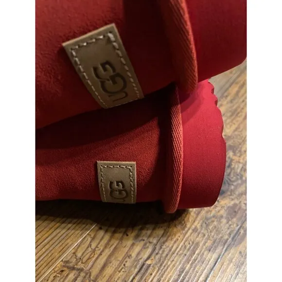 Brand New UGG Classic Short Red Sheepskin Boots for Women - Size 8 US, 39 EU New