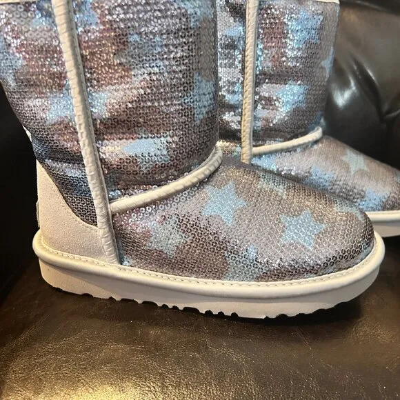Brand New UGG Classic Short Sequin Star Denim Blue Boots - Youth Size 2