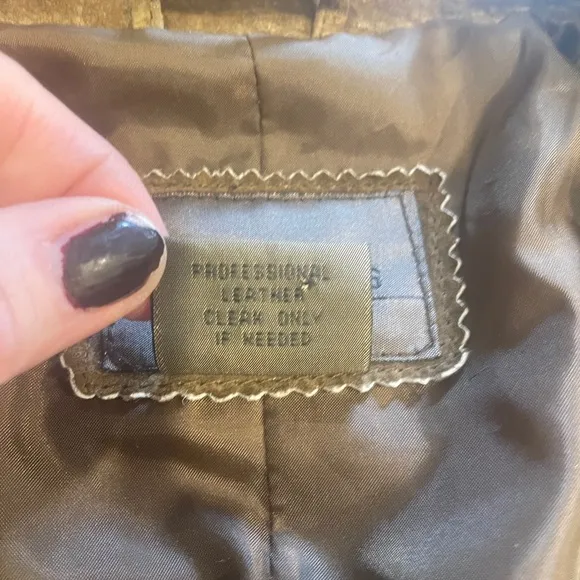 Brandon Thomas Brown leather coat with Fringe and Western Style- Size Medium