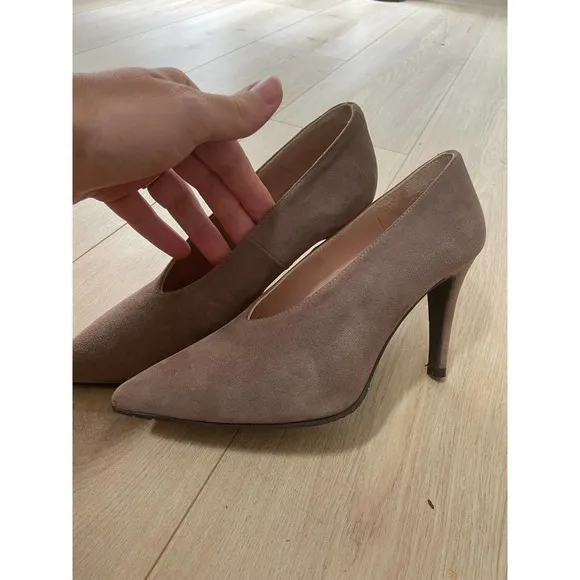 BRENDA ZARO Made in Spain Women's Suede Gray Brown Heels Shoes Size 35.5
