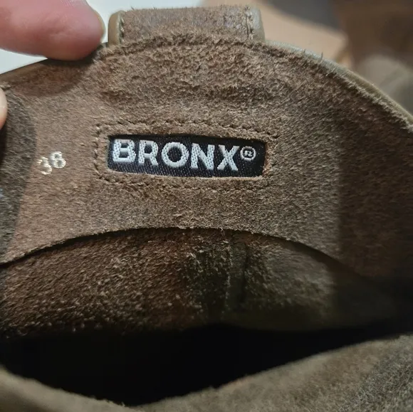 Bronx Leather Boots Booties Size 38 7.5 Short Cowboy Boots Brown Suede Shoes