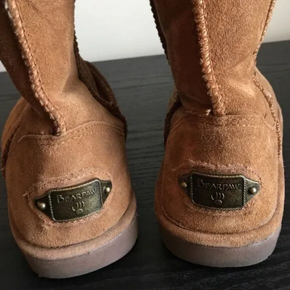 Brown wool boots