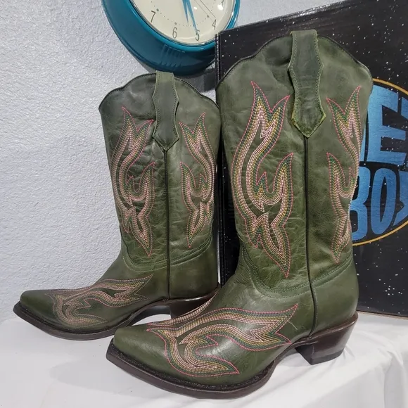 Bugged Out Planet Cowboy Boots, NEW!, Sz 10