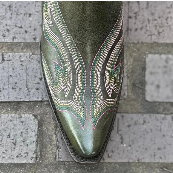 Bugged Out Planet Cowboy Boots, NEW!, Sz 10