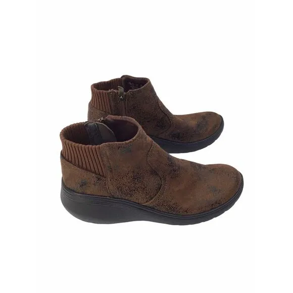 Bzees Weekend Brown Microfiber Ankle Boots Shoes Women’s Size 7.5