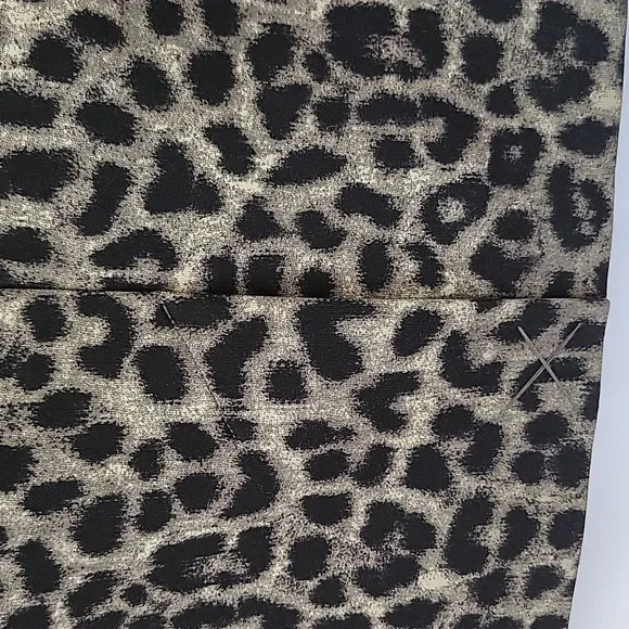 CAbi Jungle Skirt Taupe/Gray/Black Puma Leopard Print Size 4 NWOT